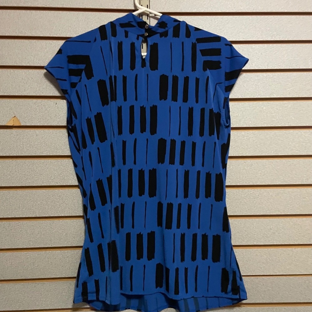 Worthington Womens XL Blue Black Abstract Brushstroke Mock Neck Pleated Blouse - Picture 4 of 6